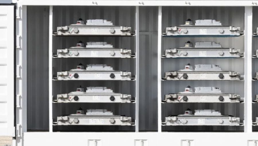 Kullanılmış Araba Aküleri, Yeni Yenilenebilir Enerji Depoları Olabilir Mi ?