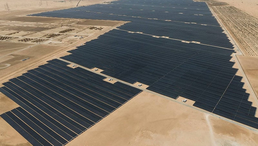 Abu Dhabi Güneş Enerjisi Kapasitesini 35 Gigavata Çıkarıyor