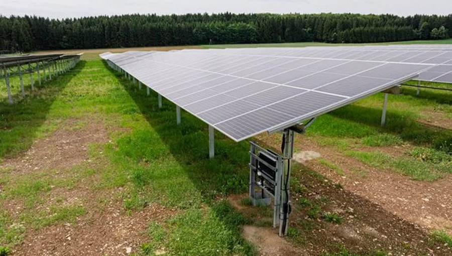 Almanya’da Güneş Enerjisi Ve Tarım Aynı Alanda Buluştu