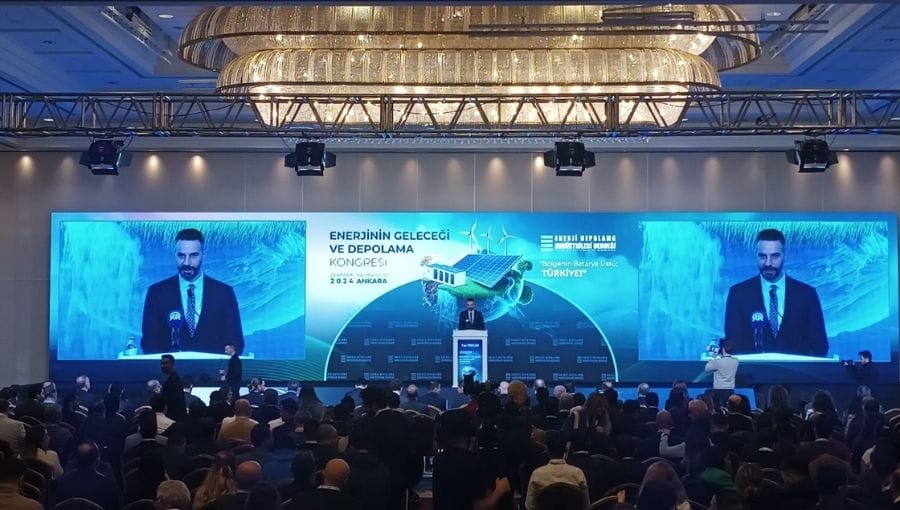 Enerjinin Geleceği ve Depolama Kongresi Başladı!