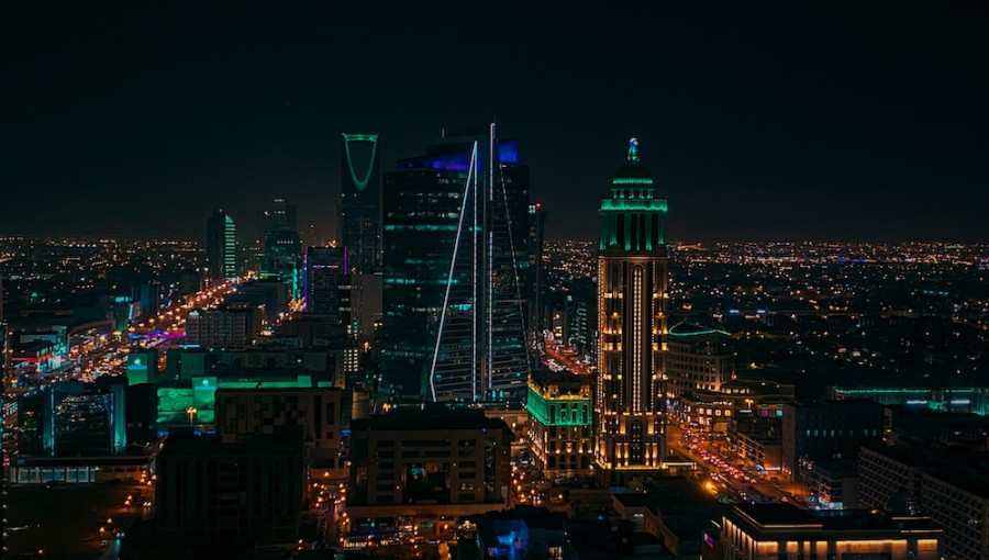 Suudi Arabistan Dev Enerji Depolama Projeleri Için Düğmeye Bastı