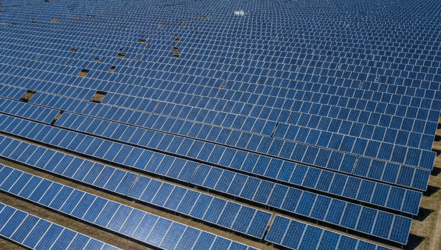 Türkiye Güneş Enerjisi Yatırımlarıyla Enerji Dönüşümüne Hız Veriyor
